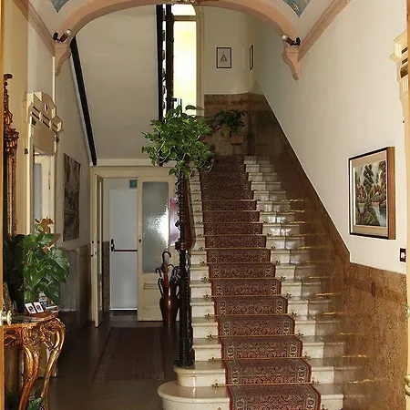 Marie Ξενοδοχείο 3*